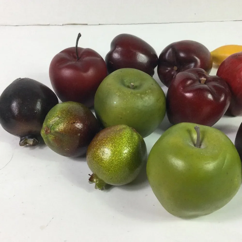 Vintage Artificial Fruit Decorations Lot of 7 Apples 4 Pomegranate 1 Banana‎